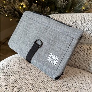 Herschel Sprout Change mat Ravens Crosshatch Diaper Changing mat pad